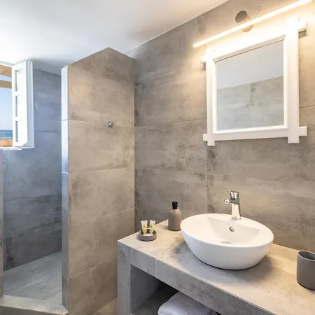 Vrachia & Apartament