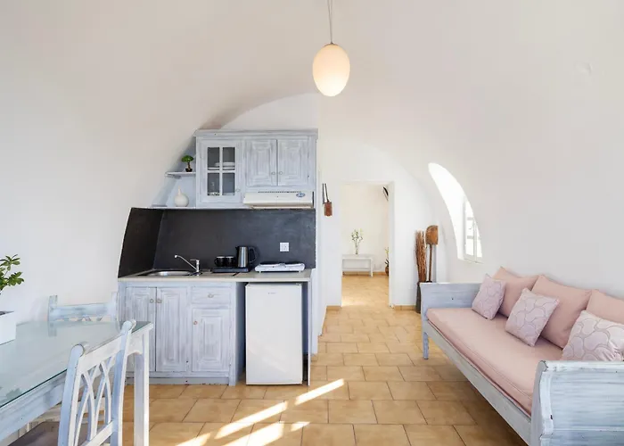 Vrachia Studios&apartments