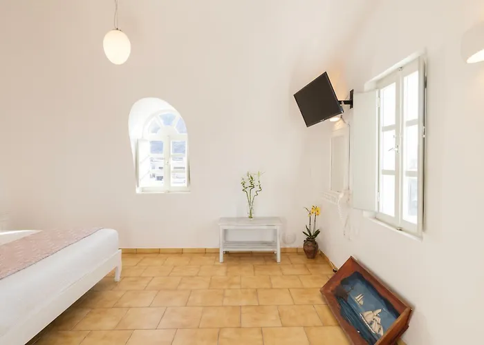 Vrachia Studios&apartments Oia (Santorini)