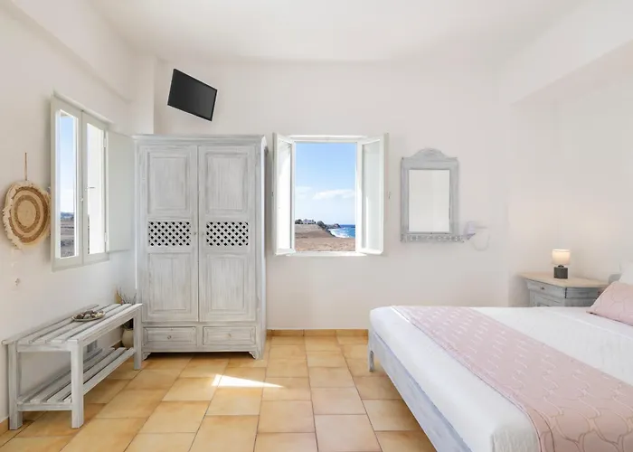 Vrachia Studios&apartments