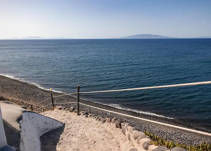 Vrachia Studios&apartments Oia (Santorini)