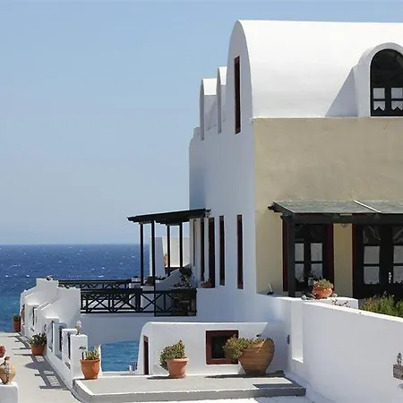 Vrachia & * Oia (Santorini)