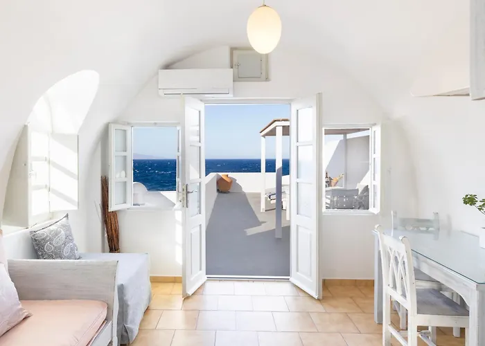 Vrachia & Lejlighed Oia