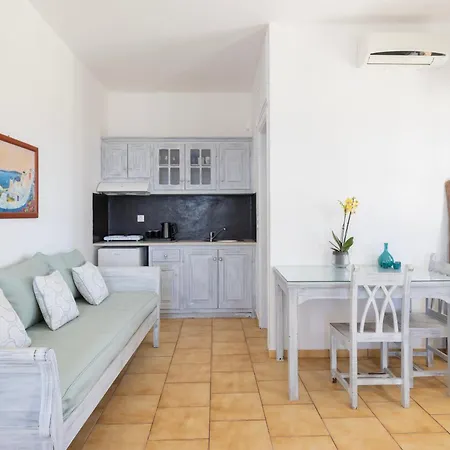 Vrachia & Apartmán Oia