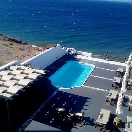 Vrachia & Oia (Santorini)